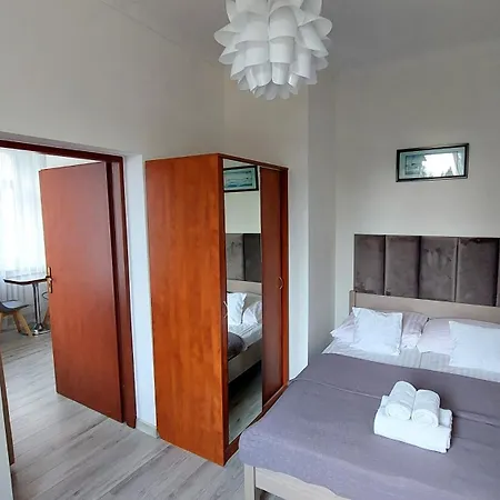 Bursztynowa Przy Morzu - 1 Minuta Do Plazy 홈스테이