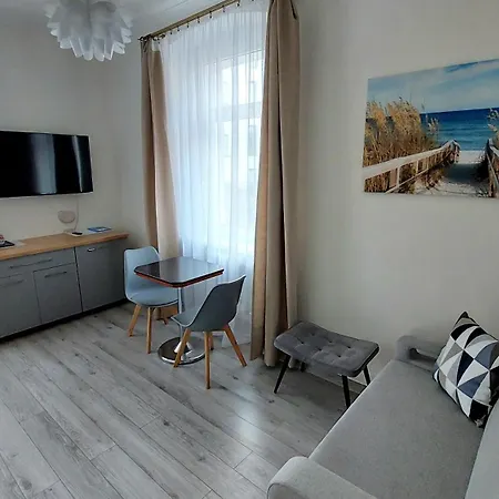 홈스테이 Bursztynowa Przy Morzu - 1 Minuta Do Plazy 우스트 노리 모르스키